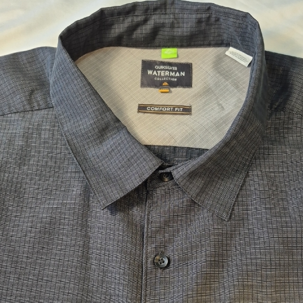 Quiksilver Waterman Collection XXXL Gray Button Down short Sleeve Mens Shirt